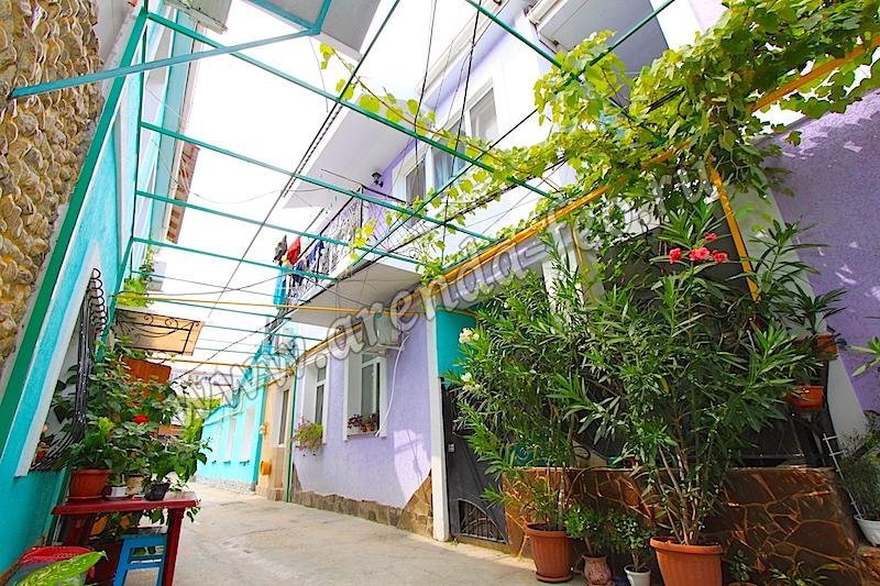 феодосия 2 кочмарский переулок 5. феодосия улица семашко 4. снять дом феодосия авито. феодосия пер лысогорный 4. феодосия домики у моря.